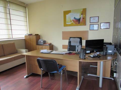 Sociedade/Empresa  Venda em Arnoso (Santa Maria e Santa Eulália) e Sezures,Vila Nova de Famalicão