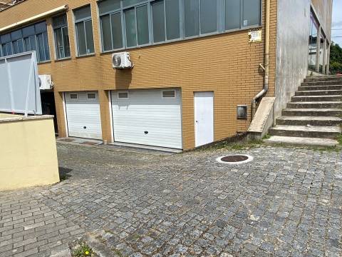 Garagem  Arrendamento em Merelim (São Pedro) e Frossos,Braga