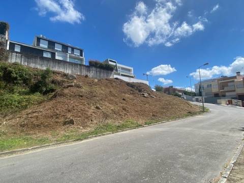 Lote de Terreno  Venda em Lomar e Arcos,Braga
