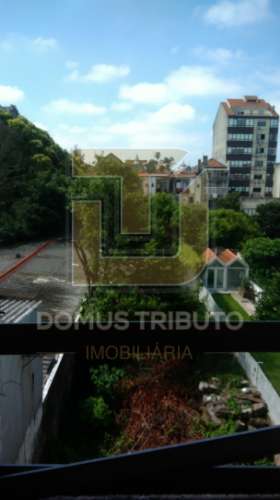 Prédio com Projeto Aprovado para Construção de Apartamentos – Casa da Música, Boavista, Porto