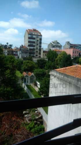 Prédio com Projeto Aprovado para Construção de Apartamentos – Casa da Música, Boavista, Porto