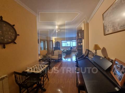 Moradia V4 com 2 frentes junto ao City Golf, Senhora da Hora