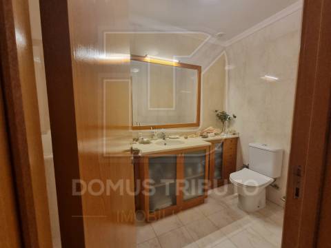 Moradia V4 com 2 frentes junto ao City Golf, Senhora da Hora