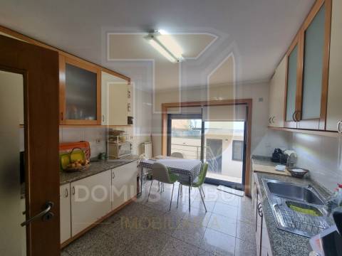 Moradia V4 com 2 frentes junto ao City Golf, Senhora da Hora