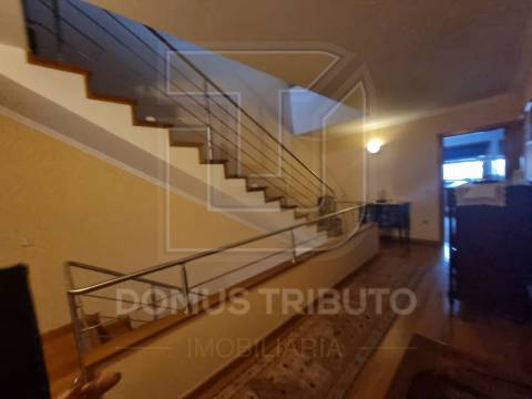 Moradia V4 com 2 frentes junto ao City Golf, Senhora da Hora