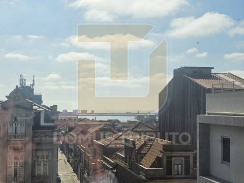 Apartamento T1 Duplex de Luxo – Mercado de Matosinhos, Nova Oportunidade de Vida Exclusiva