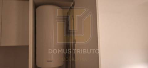 Apartamento T1, Rua Pinto Bessa, Bonfim