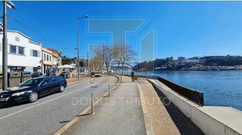 Apartamento T1 com Terraço – Nova Construção, a 40m do Rio Douro, Lordelo do Ouro, Porto