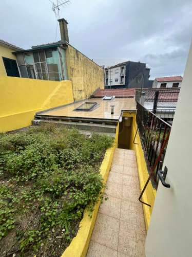 Moradia V2, Totalmente Remodelada e Reabilitada, Campanhã