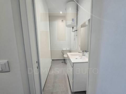 Estúdio T0 Mobilado e Equipado, no Centro de Matosinhos