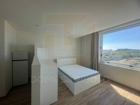 Estúdio T0 Mobilado e Equipado, no Centro de Matosinhos