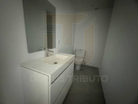 Estúdio T0 Mobilado e Equipado, no Centro de Matosinhos