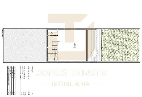 Moradia V3, 2 frentes, com 3 suítes, garagem fechada para 2 carros, varandas, terraços e jardim.