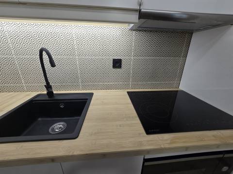 Apartamento/Escritório Remodelado Próximo ao Polo Universitário e Hospital São João