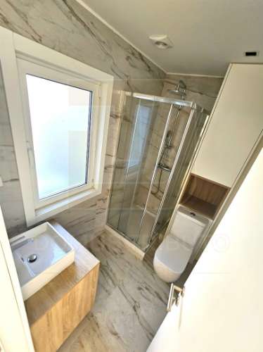 Estúdio T0+1 Totalmente Equipado na Rua de Santa Catarina – Exclusivo Domus Tributo