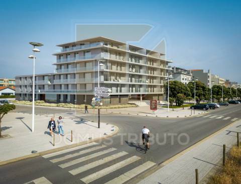 Apartamento T2, 3 Frentes, de Luxo na Primeira Linha de Mar, Vila do Conde