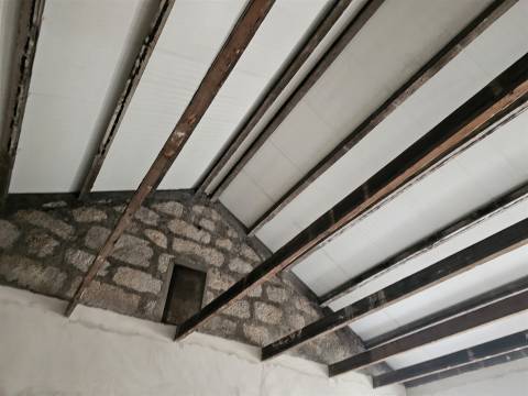 Loja para Arrendamento em plena Rua Brito Capelo, junto ao Metro - Matosinhos