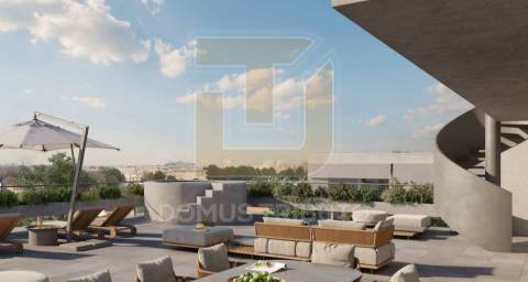 Apartamento T4 Duplex, de Luxo, Avenida da Boavista, Porto