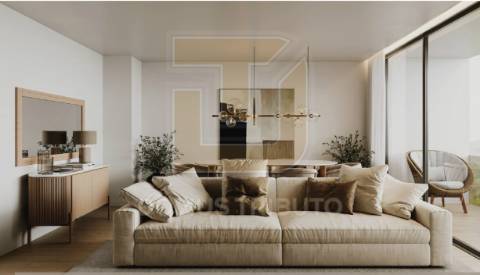 Apartamento T1+1 com Varanda e Lugar de Garagem, Águas Santas, Maia