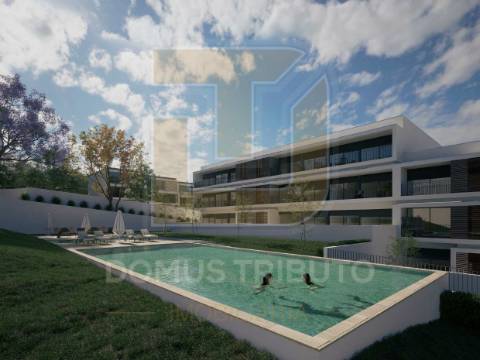 Apartamento T2 em Construção, com Varanda e Garagem num Condomínio Fechado com Piscina, Gondomar