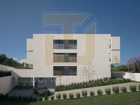 Apartamento T2 em Construção, com Varanda e Garagem num Condomínio Fechado com Piscina, Gondomar