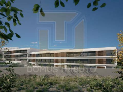 Apartamento T2 em Construção, com Varanda e Garagem num Condomínio Fechado com Piscina, Gondomar