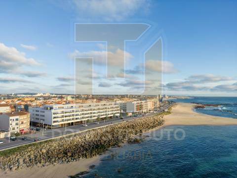 Apartamento T2 de Luxo junto à Marina de Vila do Conde