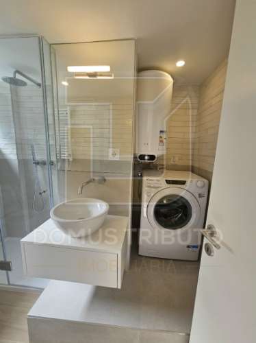 Apartamento T0+1 com Terraço, Novo, junto ao Mercado de Matosinhos