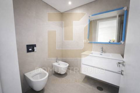 Apartamento T1 com Terraço, Jardim e Garagem | Polo Universitário – Porto