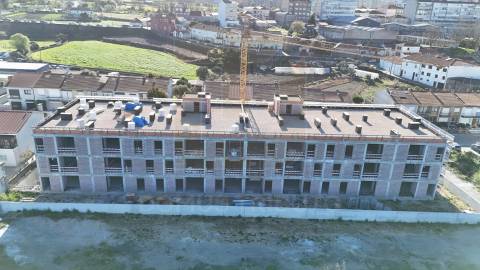 Apartamento T1 com Varanda e Lugar de Estacionamento | Polo Universitário – Porto