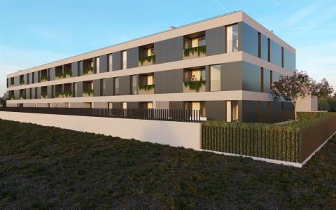 Apartamento T1 com Varanda e Lugar de Estacionamento | Polo Universitário – Porto