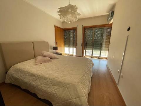 Penthouse T1 Duplex com Vista Mar — a Apenas 100 Metros da Praia do Furadouro!