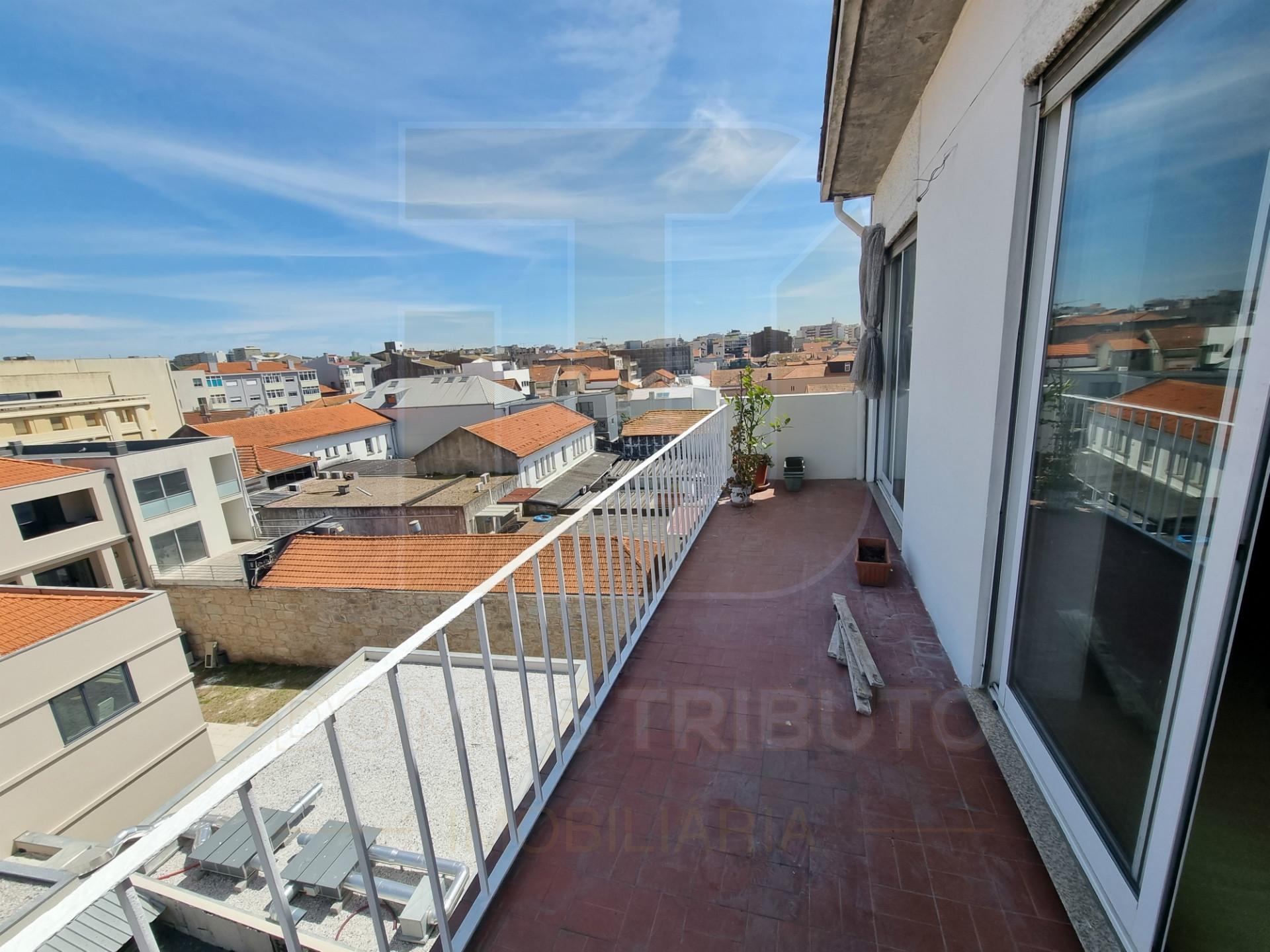 Apartamento T1 com Terraço junto ao Mercado de Matosinhos