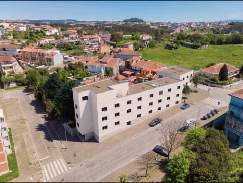 Apartamento T1 com Estacionamento em Novo Empreendimento em Campanhã