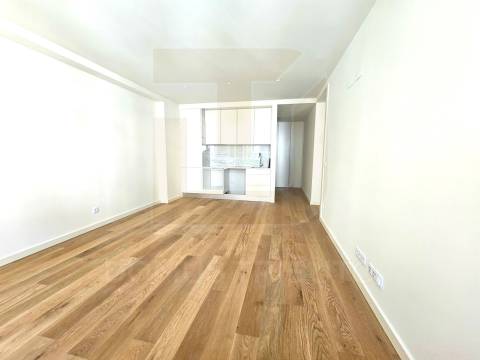 Apartamento T1 – Novo e Pronto a Escriturar - Porto – Próximo da Casa da Música