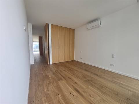 Apartamento T2 | Condomínio Privado | Canidelo, Vila Nova de Gaia