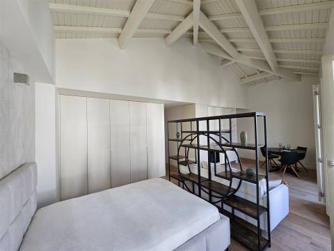 Apartamento Novo, Mobilado, Equipado e Cheio de Charme — Uma Oportunidade Irrepetível à Boavista