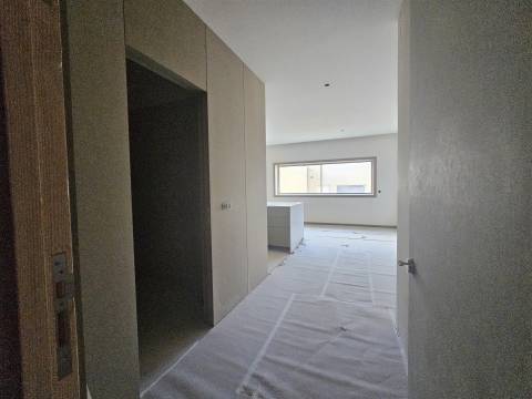 Apartamento T0 Nova Construção – Brito Capelo, Matosinhos | Exclusivo Domus Tributo Imobiliária