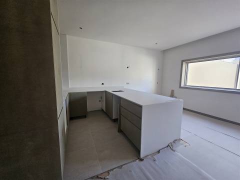 Apartamento T0 Nova Construção – Brito Capelo, Matosinhos | Exclusivo Domus Tributo Imobiliária
