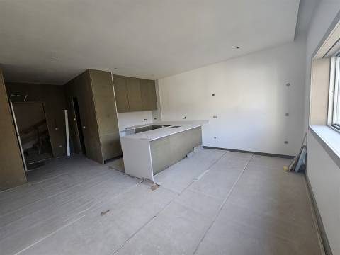Apartamento T0 Nova Construção – Brito Capelo, Matosinhos | Exclusivo Domus Tributo Imobiliária