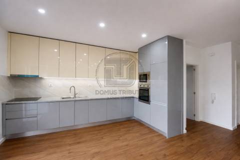 Apartamento T3 em Águas Santas – Conforto, Espaço e Excelente Localização