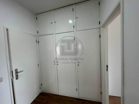 Apartamento T3 em Águas Santas – Conforto, Espaço e Excelente Localização