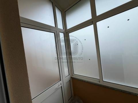 Apartamento T3 em Águas Santas – Conforto, Espaço e Excelente Localização