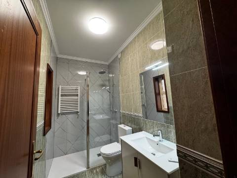 Apartamento T2+1 Arrendamento em Nogueira e Silva Escura,Maia