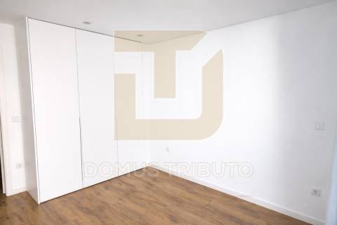 Apartamento T2 Novo com Garagem | Paranhos – Próximo do Polo Universitário