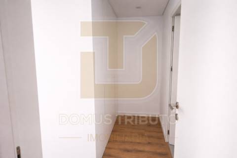 Apartamento T2 Novo com Garagem | Paranhos – Próximo do Polo Universitário