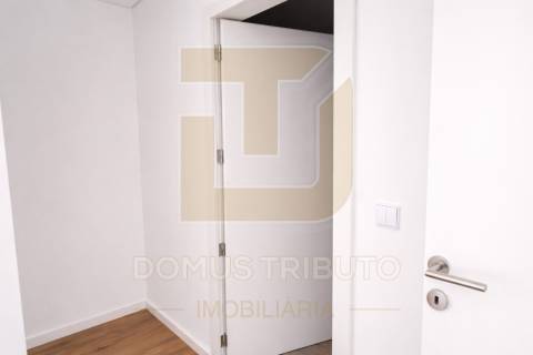 Apartamento T2 Novo com Garagem | Paranhos – Próximo do Polo Universitário