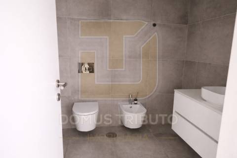 Apartamento T2 Novo com Garagem | Paranhos – Próximo do Polo Universitário