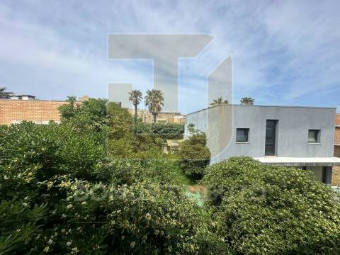 Terreno para Construção | 2ª Linha de Mar | Praia da Agudela, Lavra