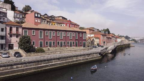 T1 com Terraço| Margem do Rio Douro – Vila Nova de Gaia